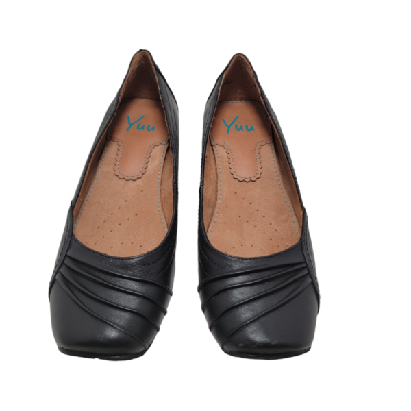 YUU Shoes – Women's Sandals, Boots & Footwear